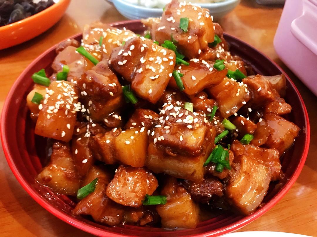 私房红烧肉 垂涎三尺软糯无比