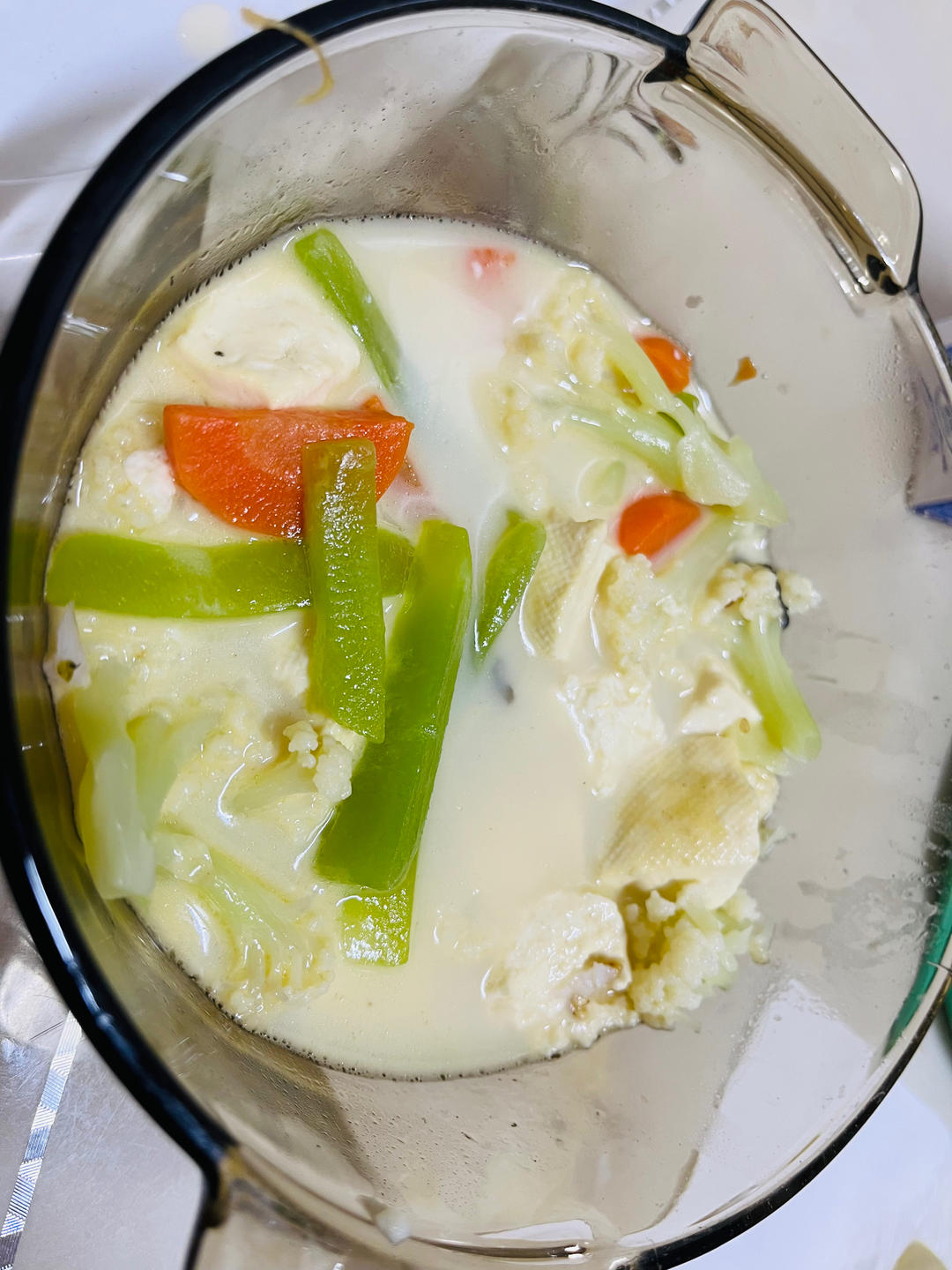 奶白鲫鱼豆腐汤|一条鱼最后的温柔