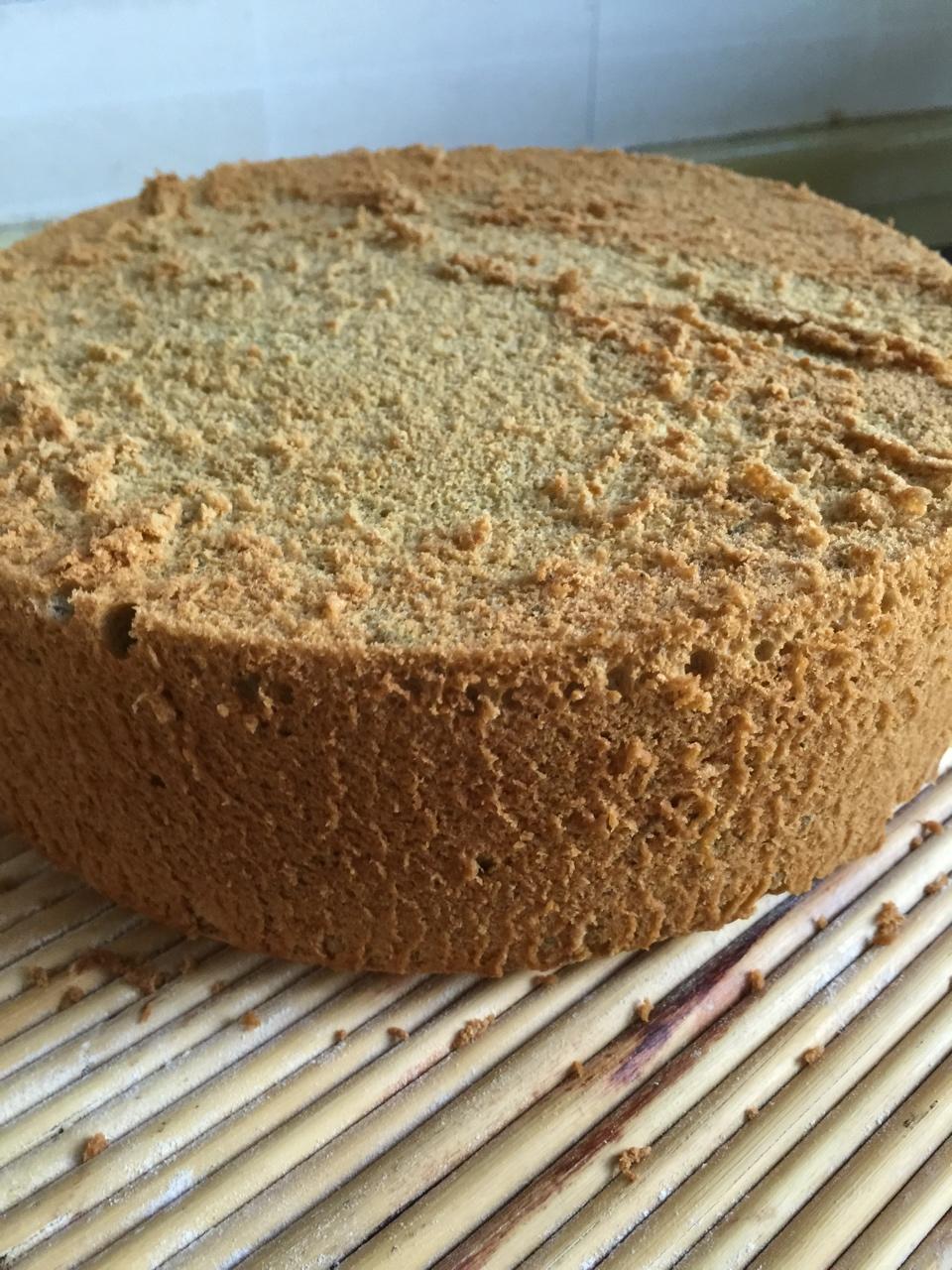 步骤最全面的戚风蛋糕（八寸）做法，成功率高！