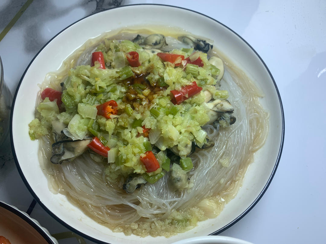 蒜蓉粉丝蒸生蚝
