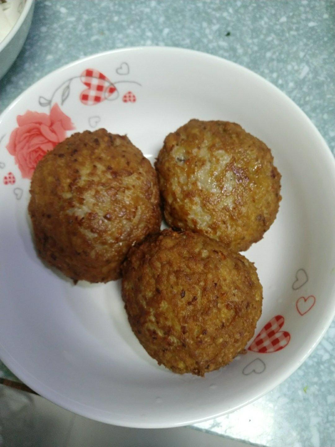 厨师长教你：“四喜丸子”的家常做法，味道非常赞