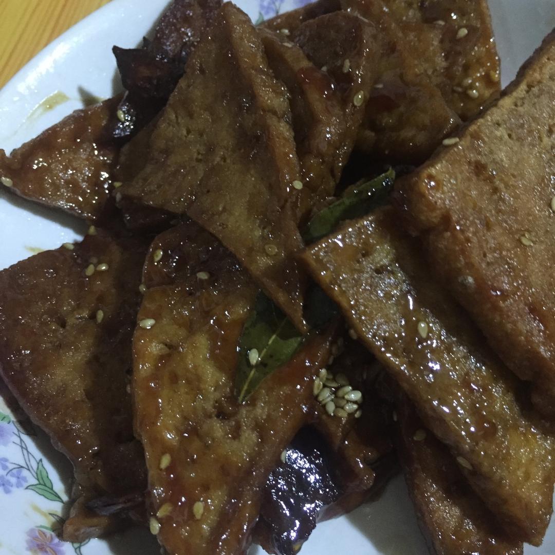 蜜汁豆干