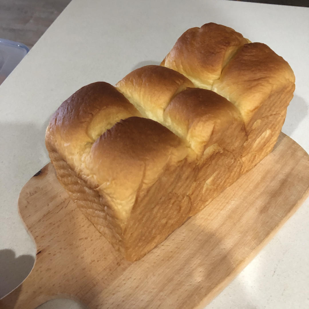 牧场醇奶熟成吐司