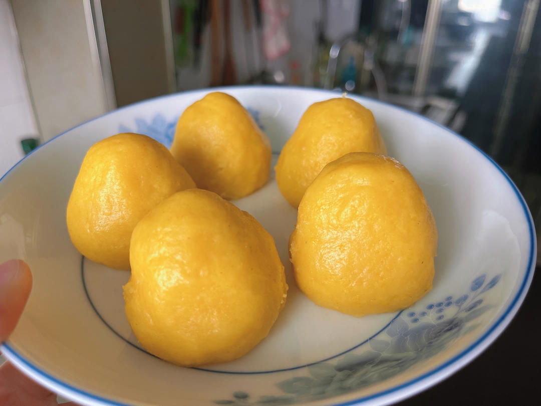 纯玉米面窝窝头(烫面.不发酵)