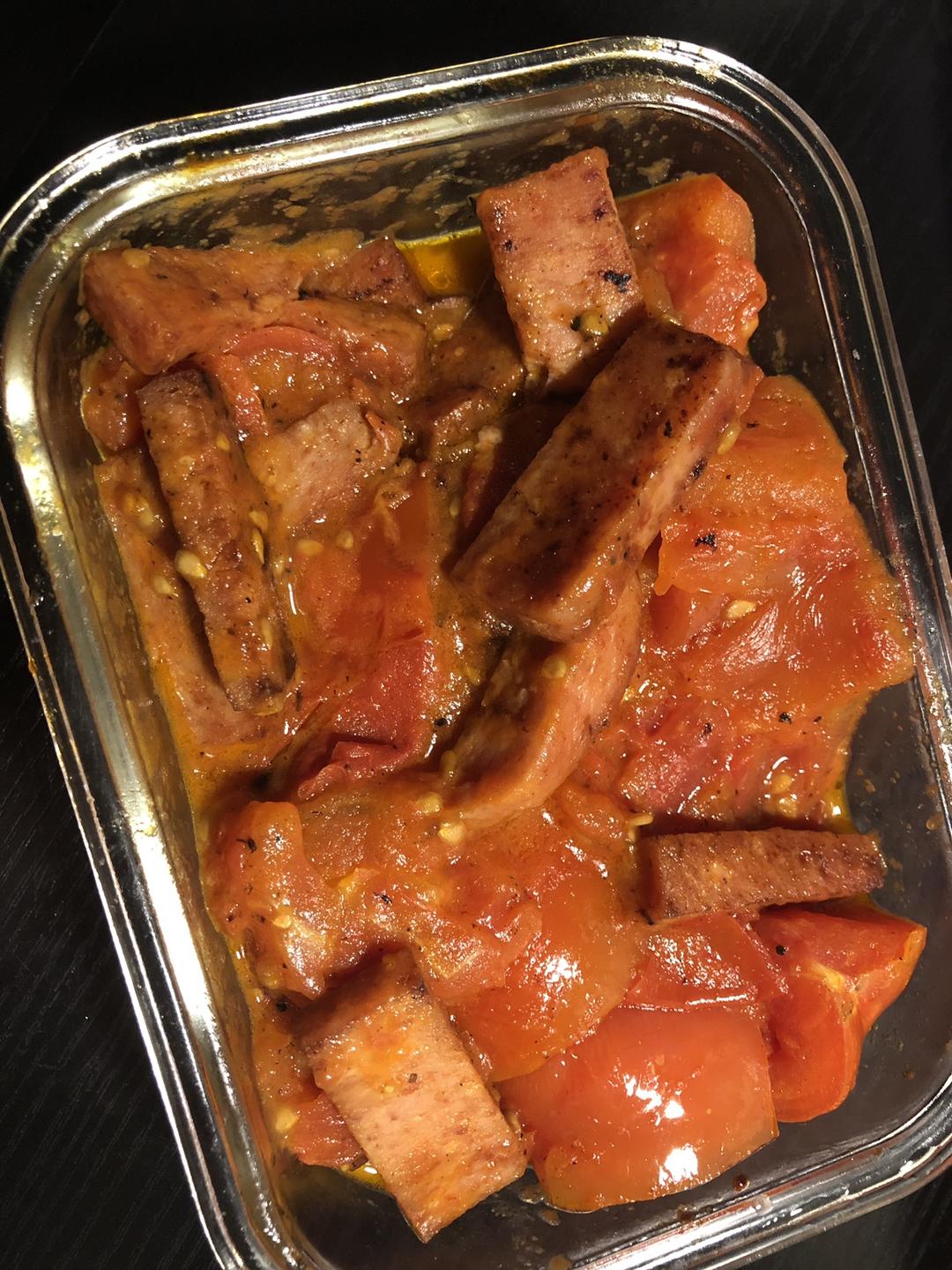 简单美味又万能的番茄午餐肉酱