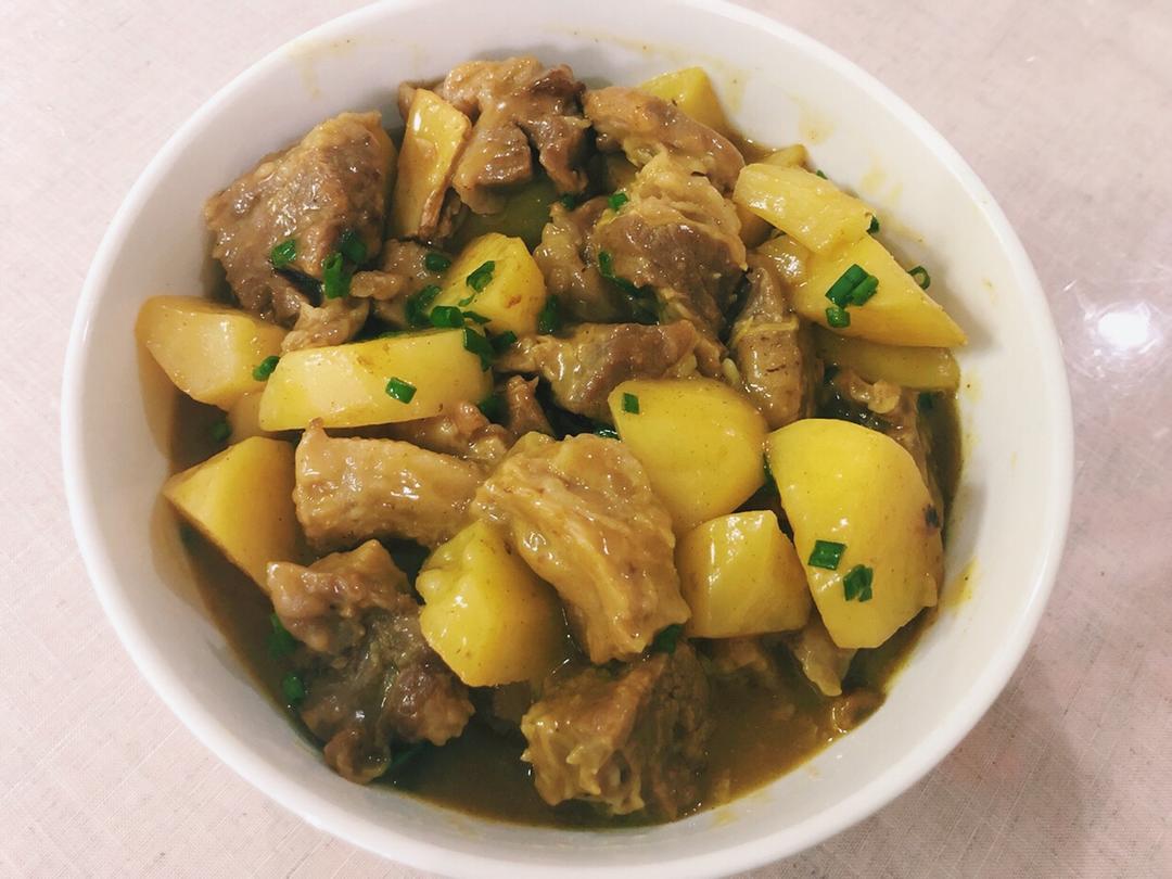 咖喱牛肉饭