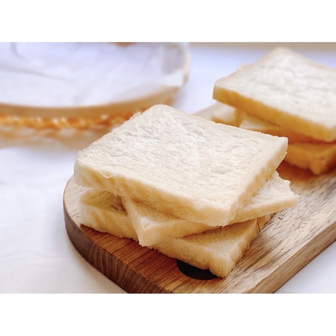 弱法师做的低糖低油系人气经典庞多米白吐司