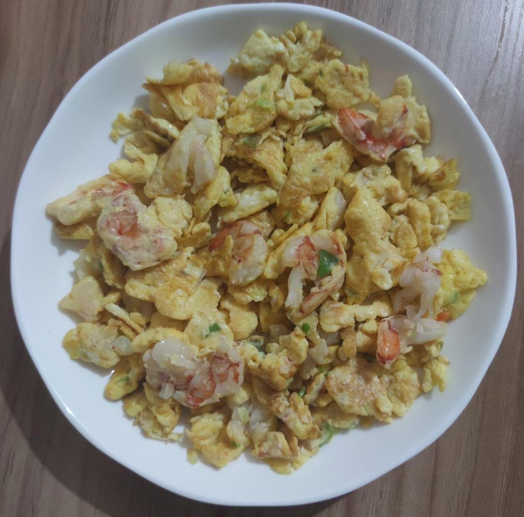 厨师长教你：“虾仁滑蛋”的家常做法，充满嫩滑饱满的口感
