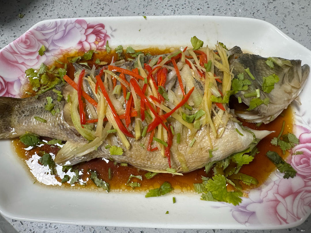 清蒸鲈鱼