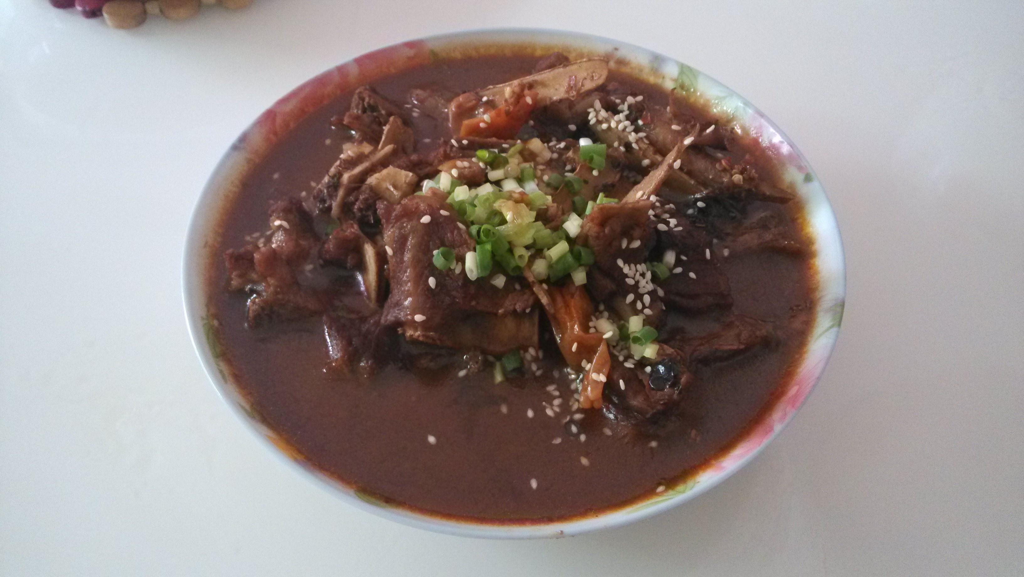 蒜蓉辣酱烧排骨