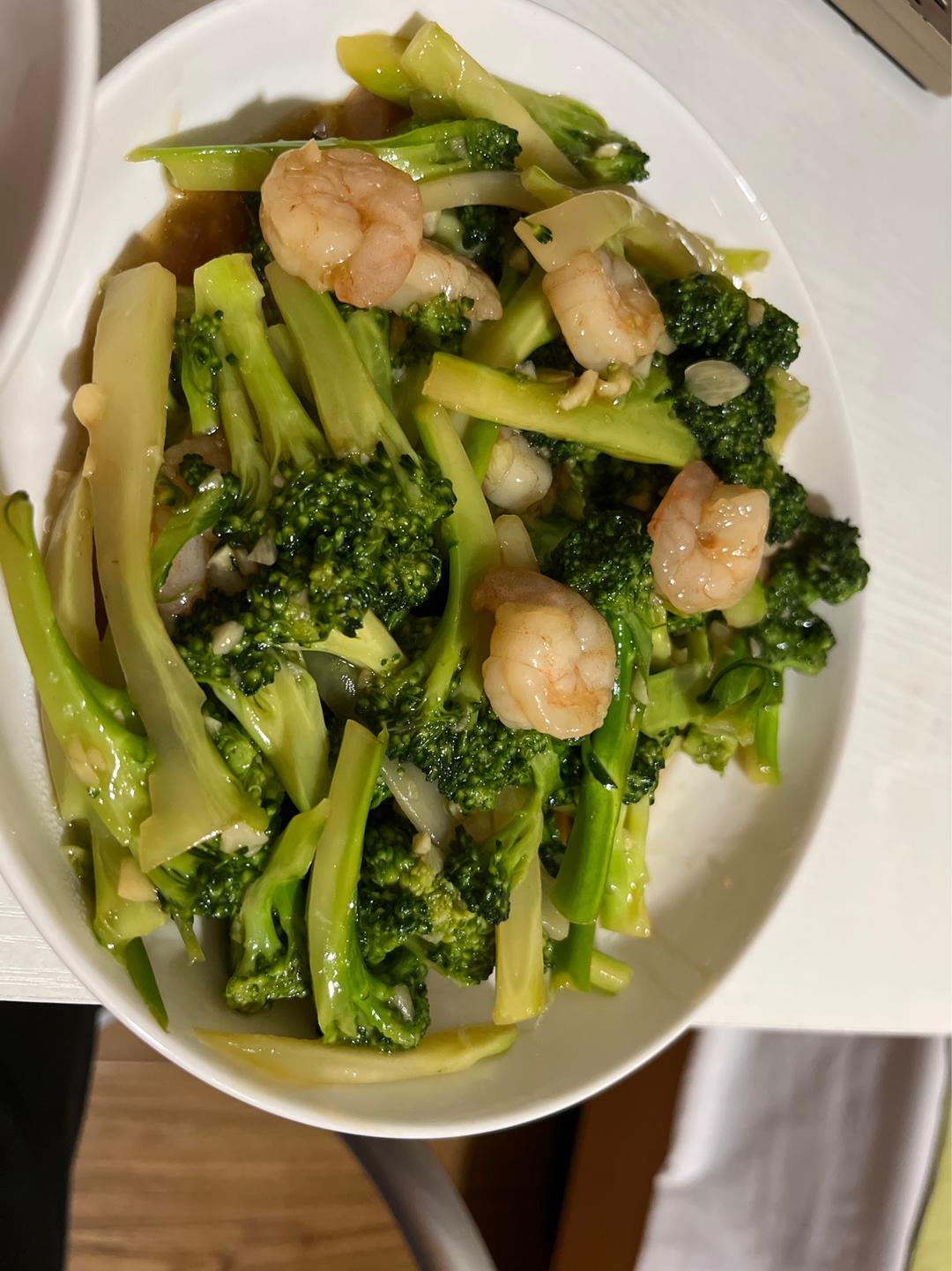 减肥去脂的西兰花炒虾仁