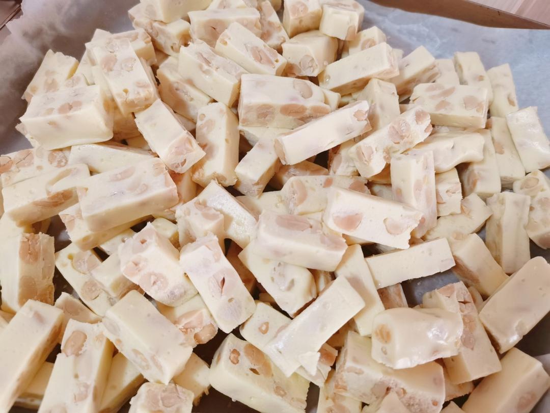 初学者都能做好的花生牛轧糖