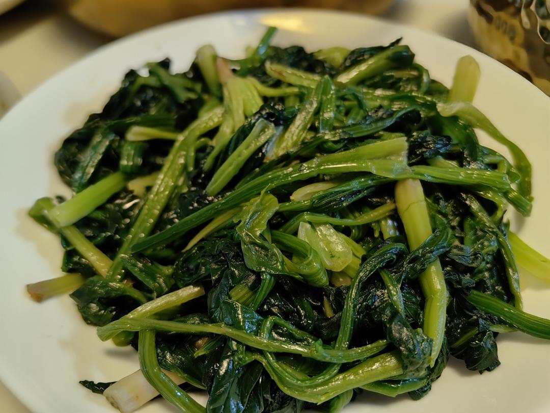 清炒菠菜