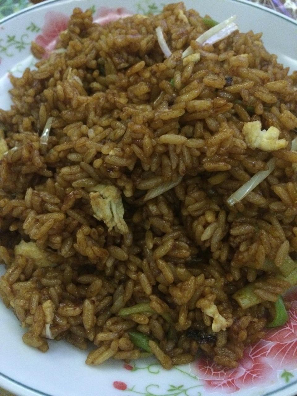 酱油炒饭(超级简单)