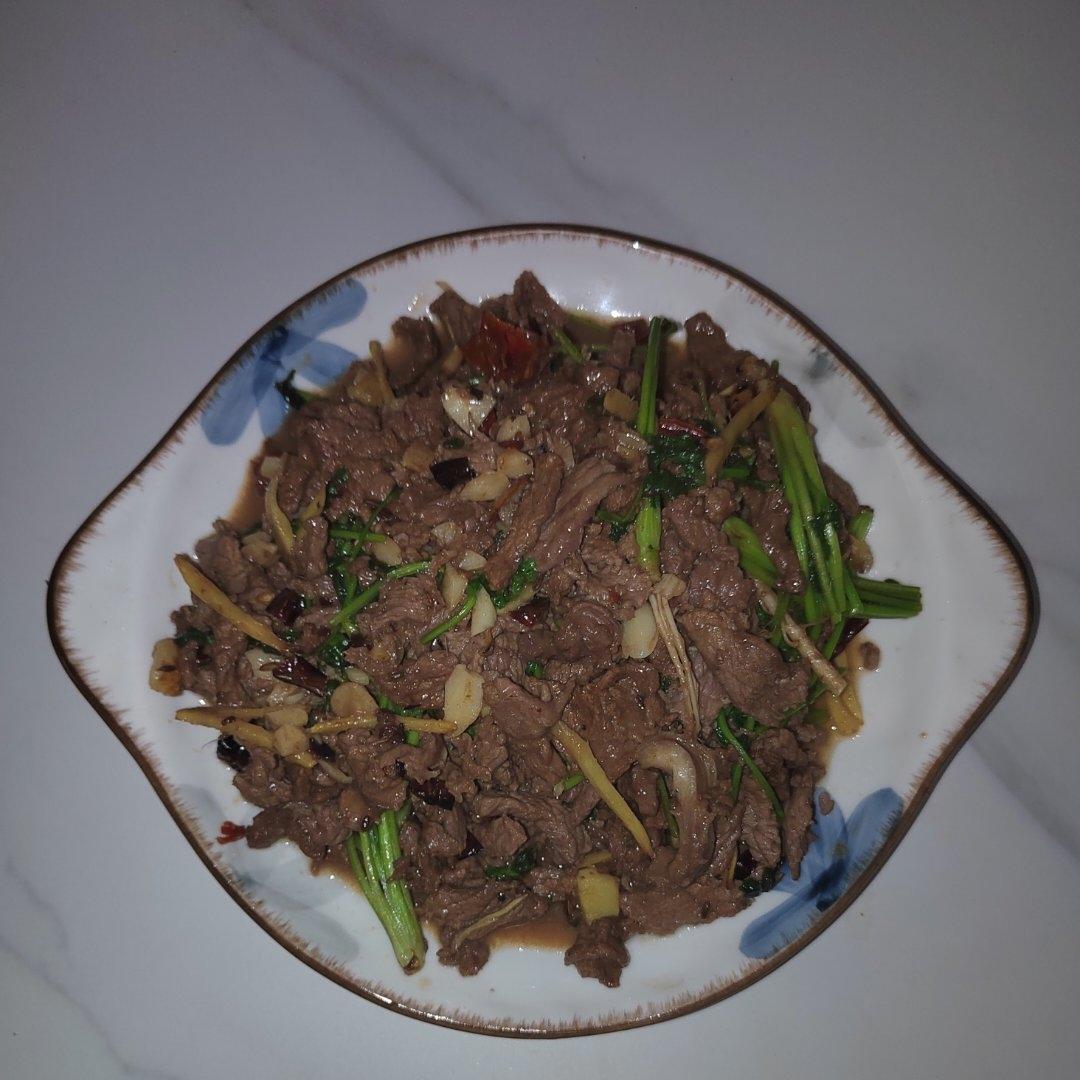 香菜牛肉