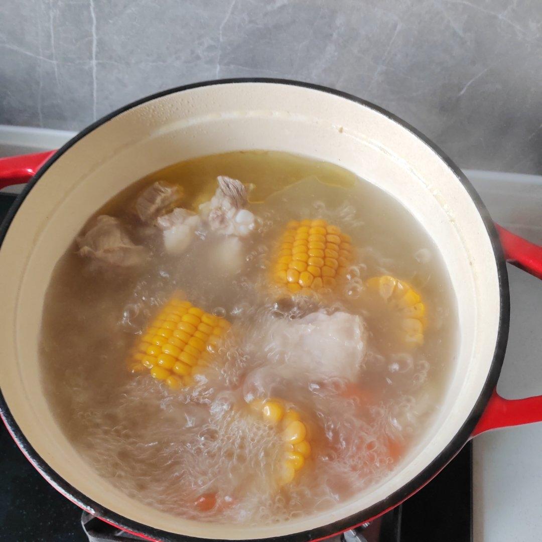玉米排骨汤