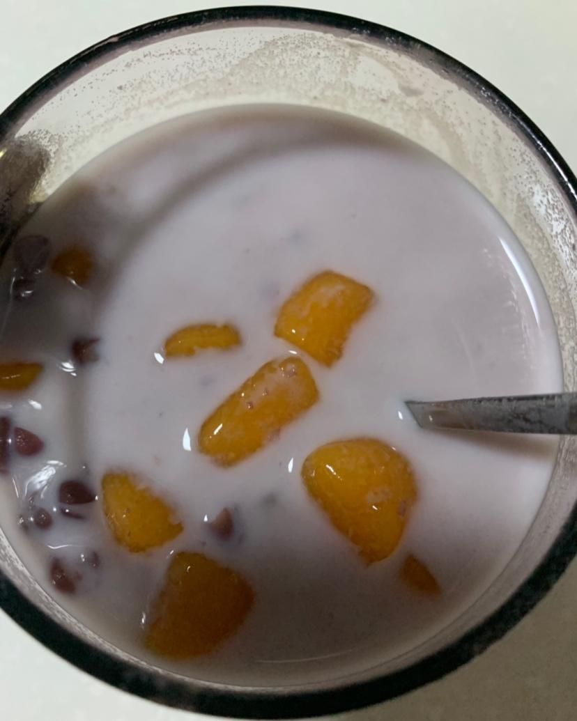 自制鲜芋仙芋圆（另附: 蜜红豆和仙草冻的做法）