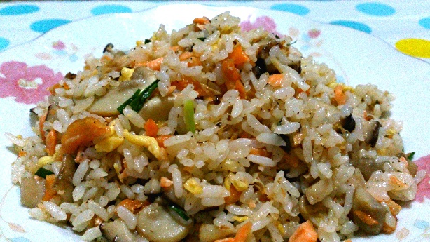 三文鱼炒饭