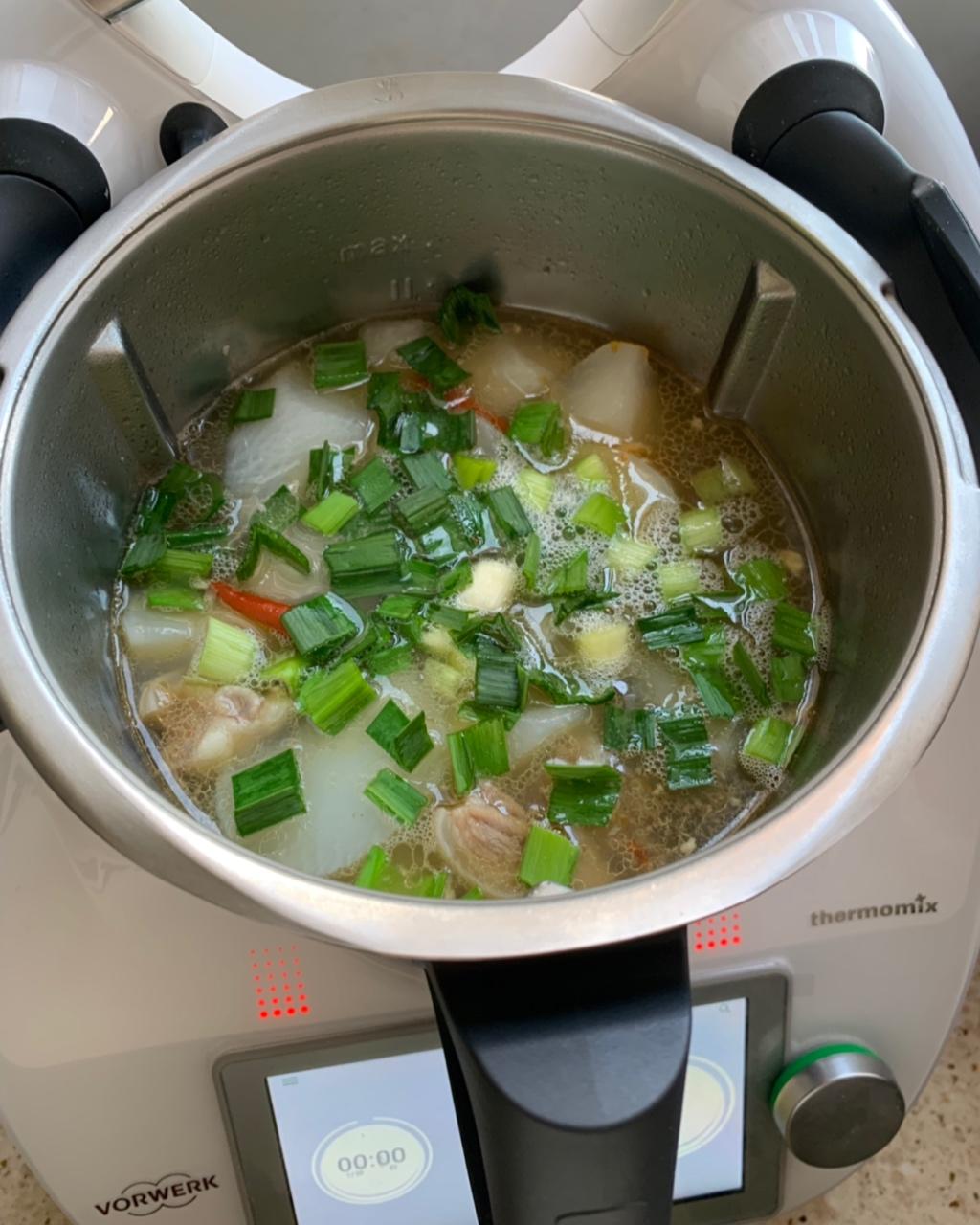 羊肉萝卜汤