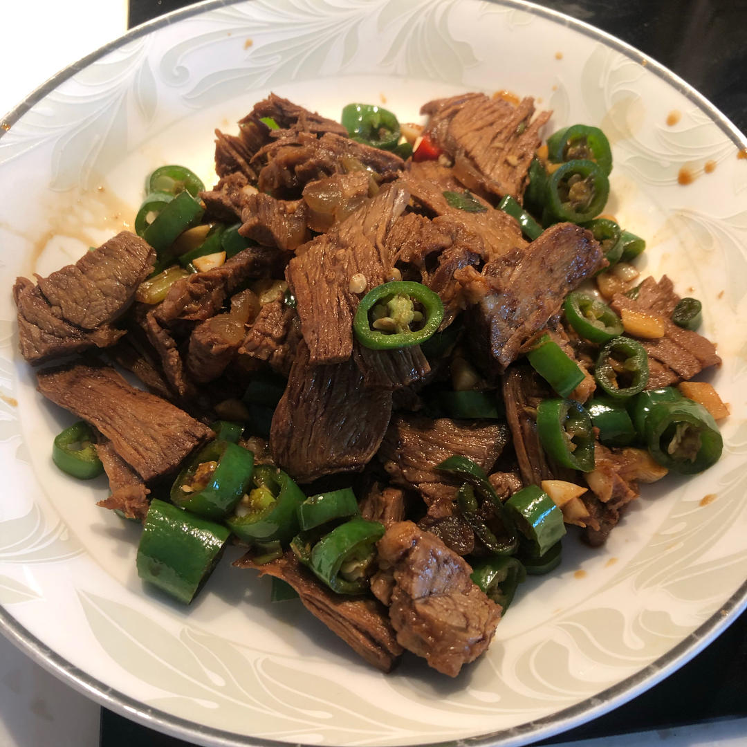好吃下单的线椒炒牛肉