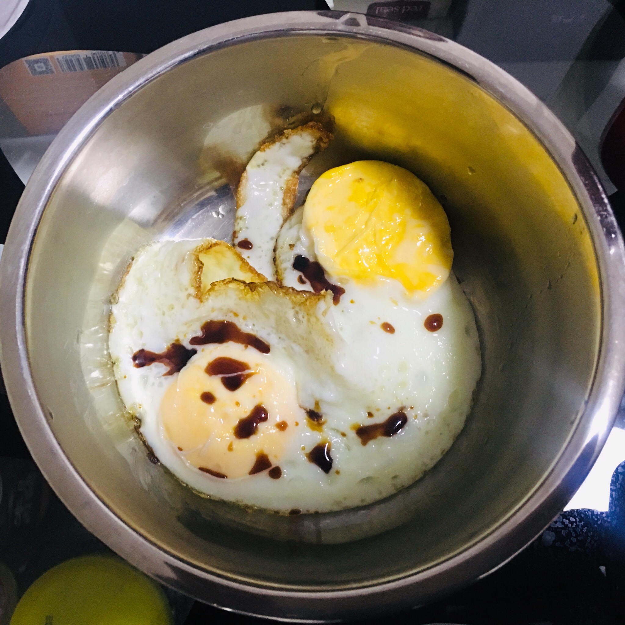 电饭煲煎蛋的做法 步骤2