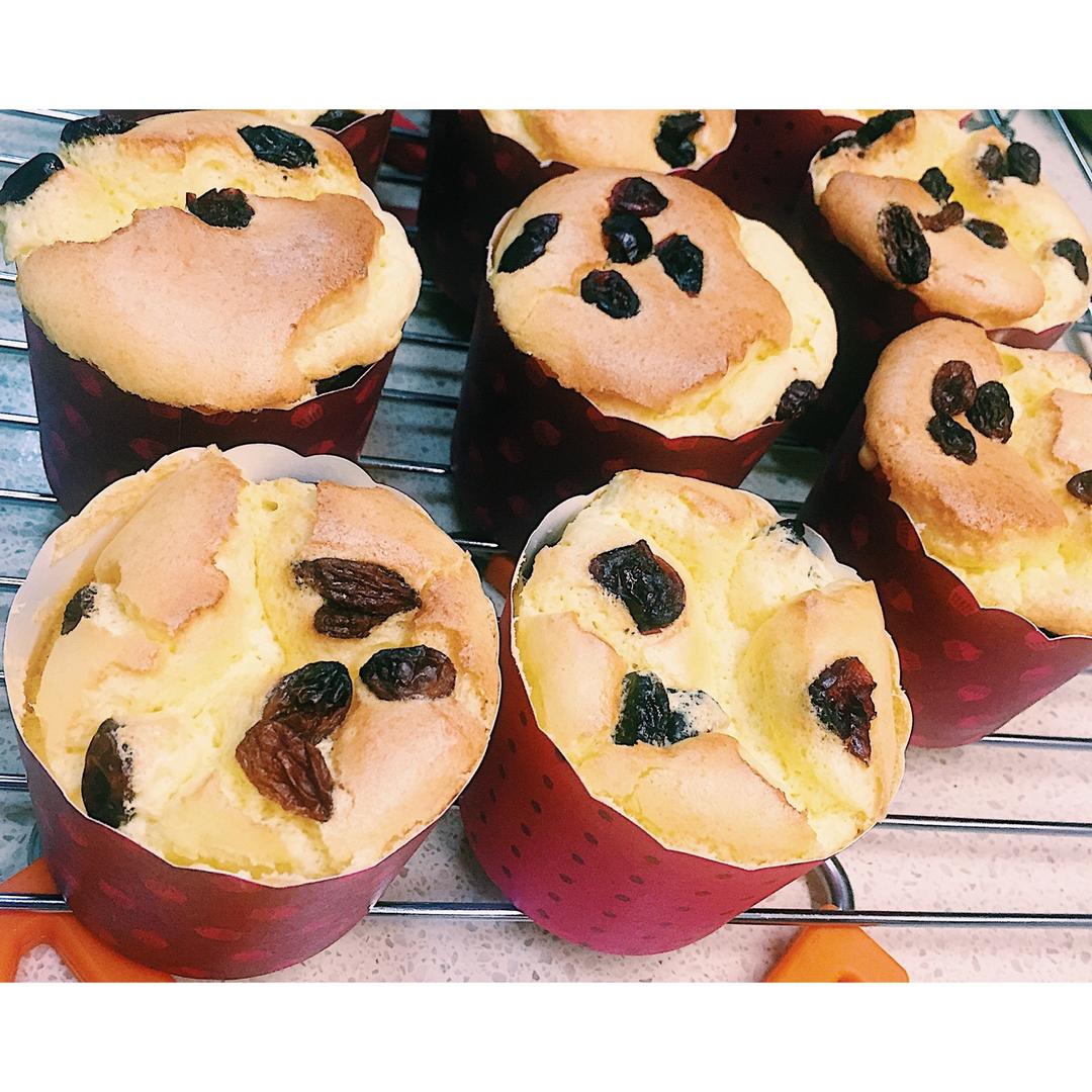 蔓越梅纸杯蛋糕