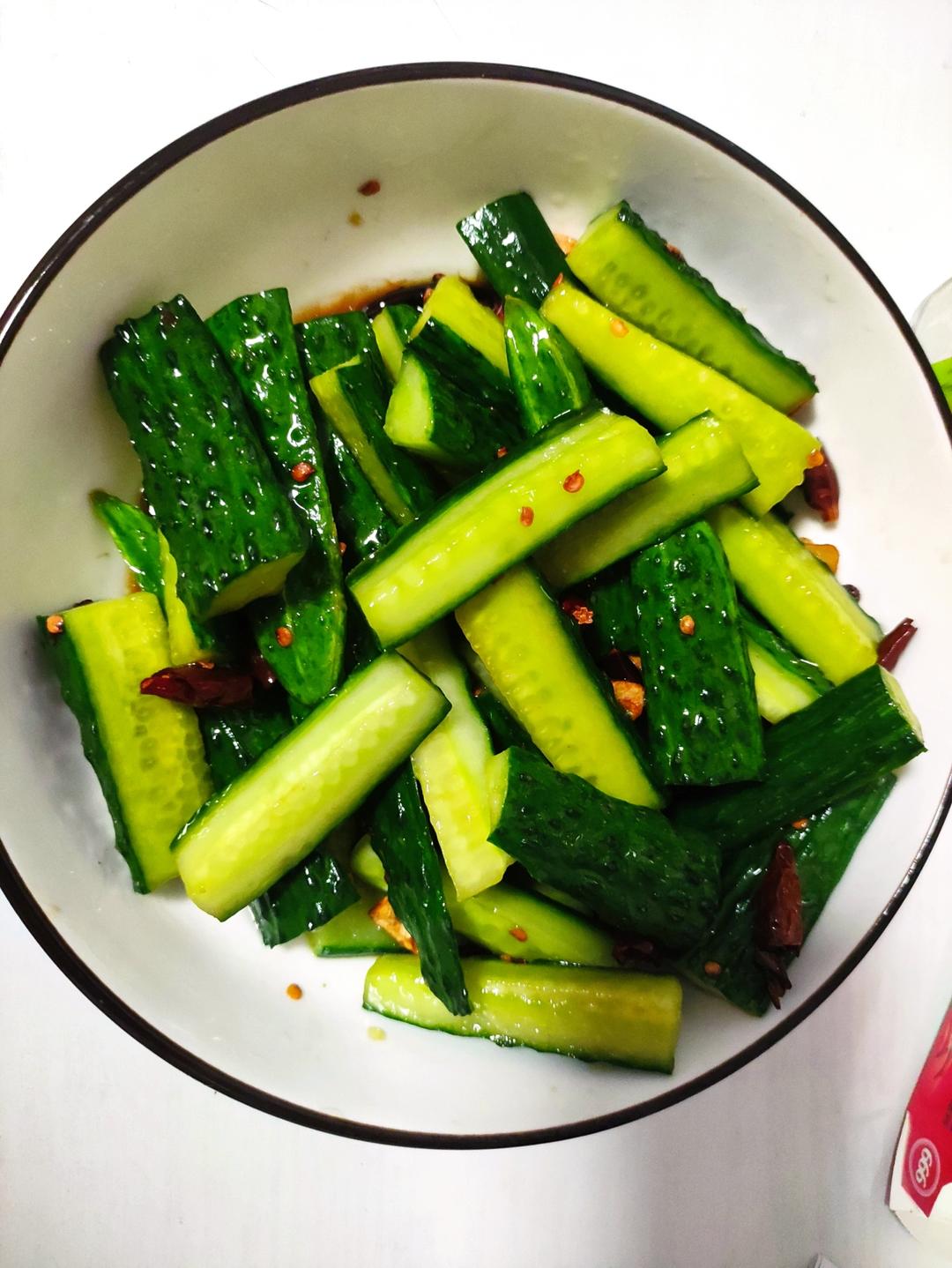 超下饭的炝拌黄瓜