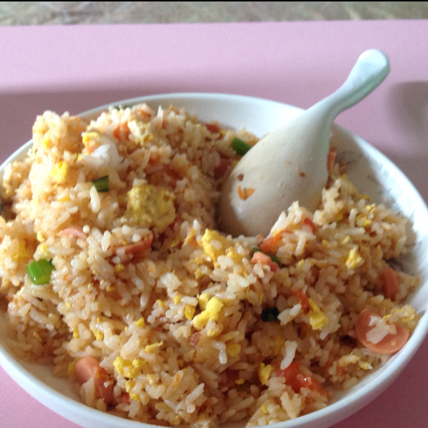 西红柿菜叶蛋炒饭