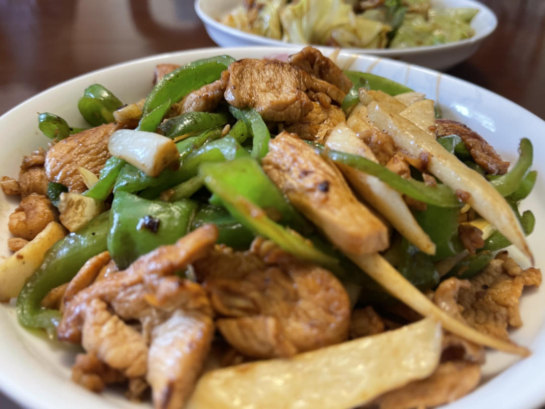 茭白炒鸡肉