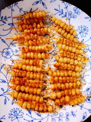烧烤玉米🌽串串的做法 步骤2