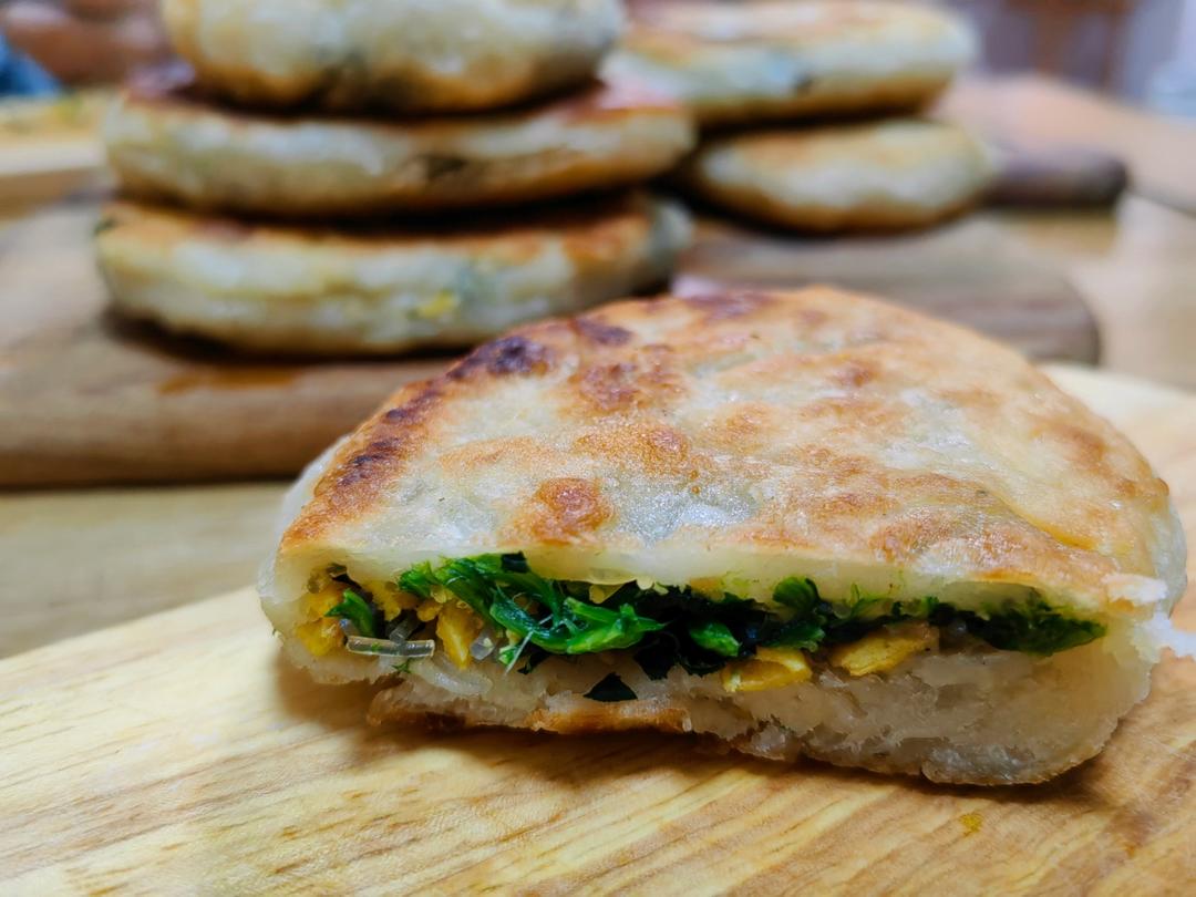 薄皮馅饼的制作方法（鸡蛋菠菜、鸡蛋韭菜馅儿饼）