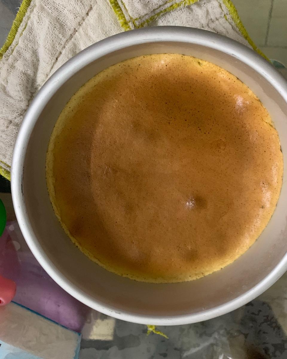 蜂蜜凹蛋糕