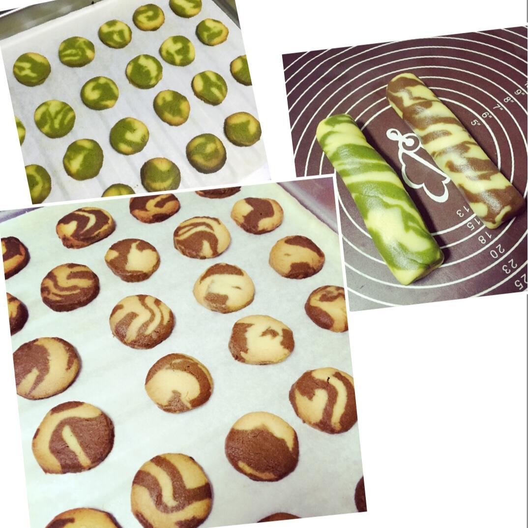 双色大理石纹饼干制作方法（花纹整形详细图解版）