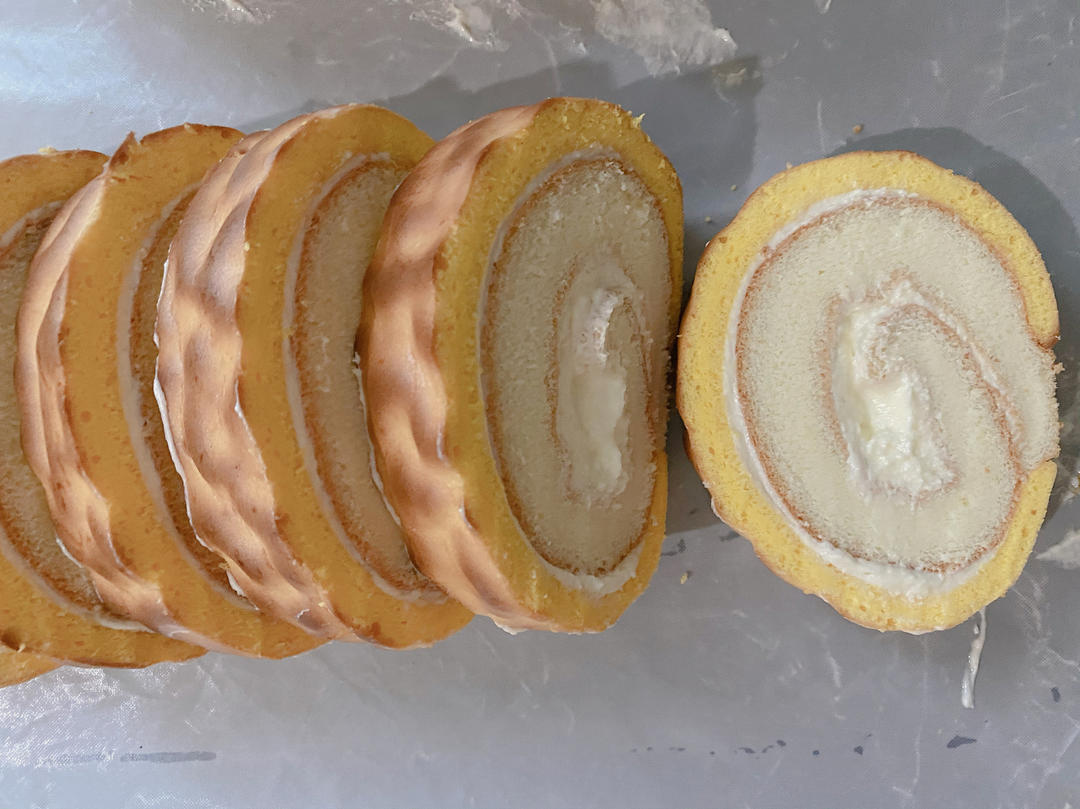 漂亮的虎皮蛋糕卷