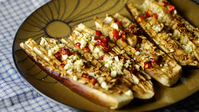 烤箱菜走起--蒜蓉烤茄子