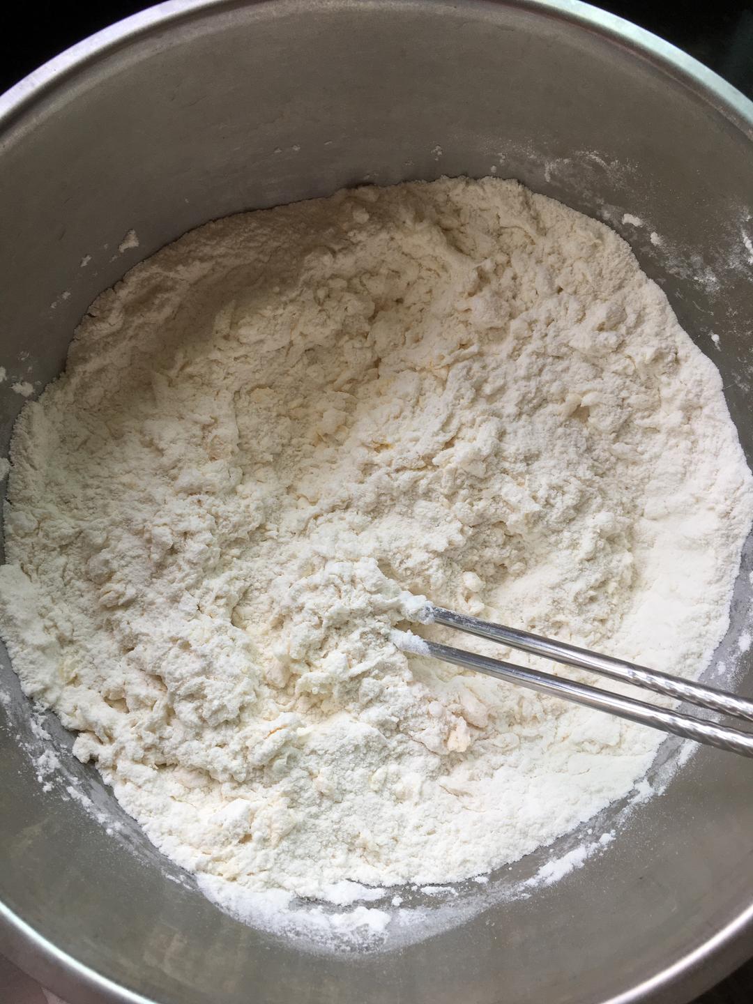 一次发酵༄「奶香发面小饼」༄的做法 步骤2