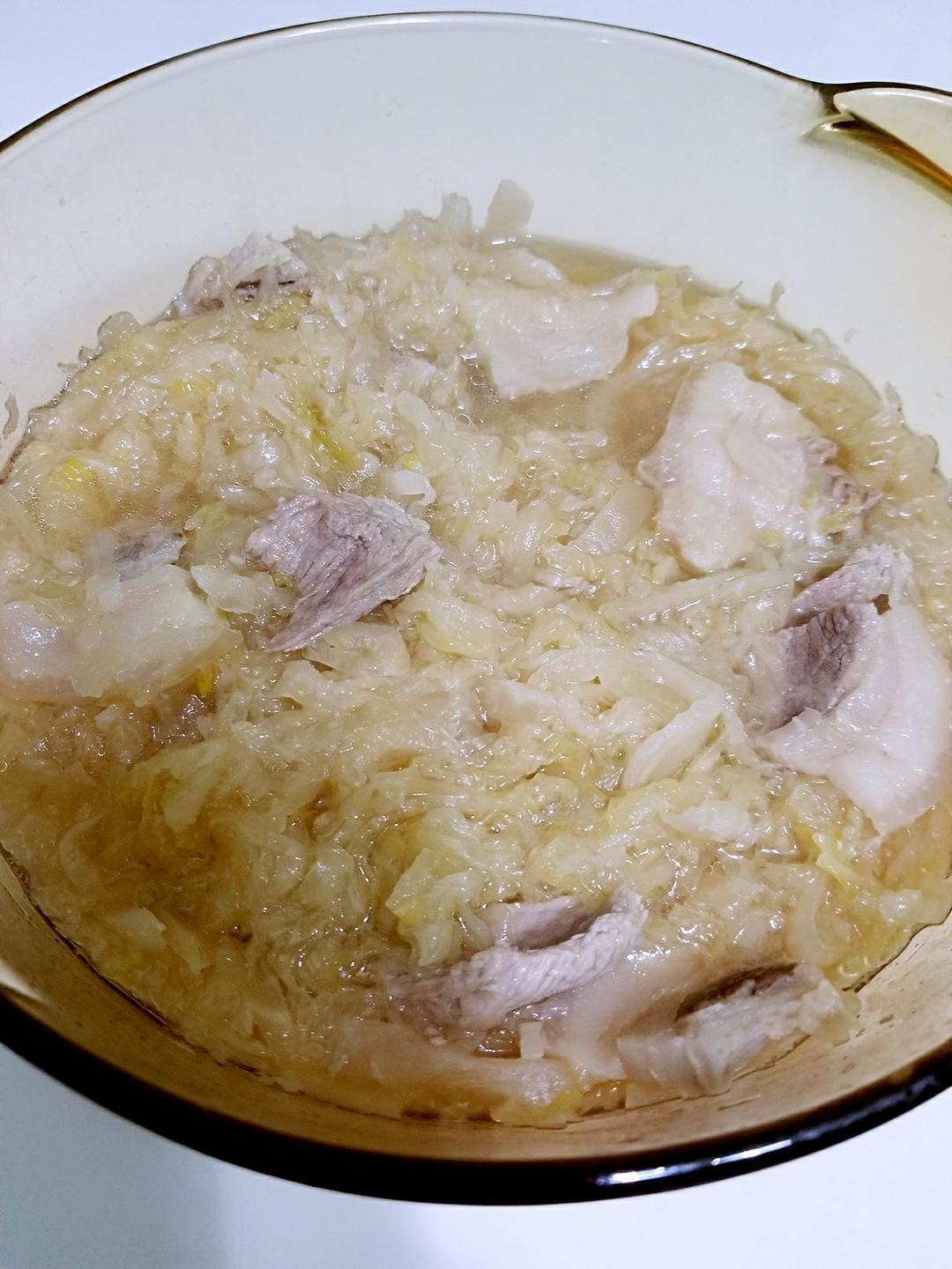 东北炖酸菜