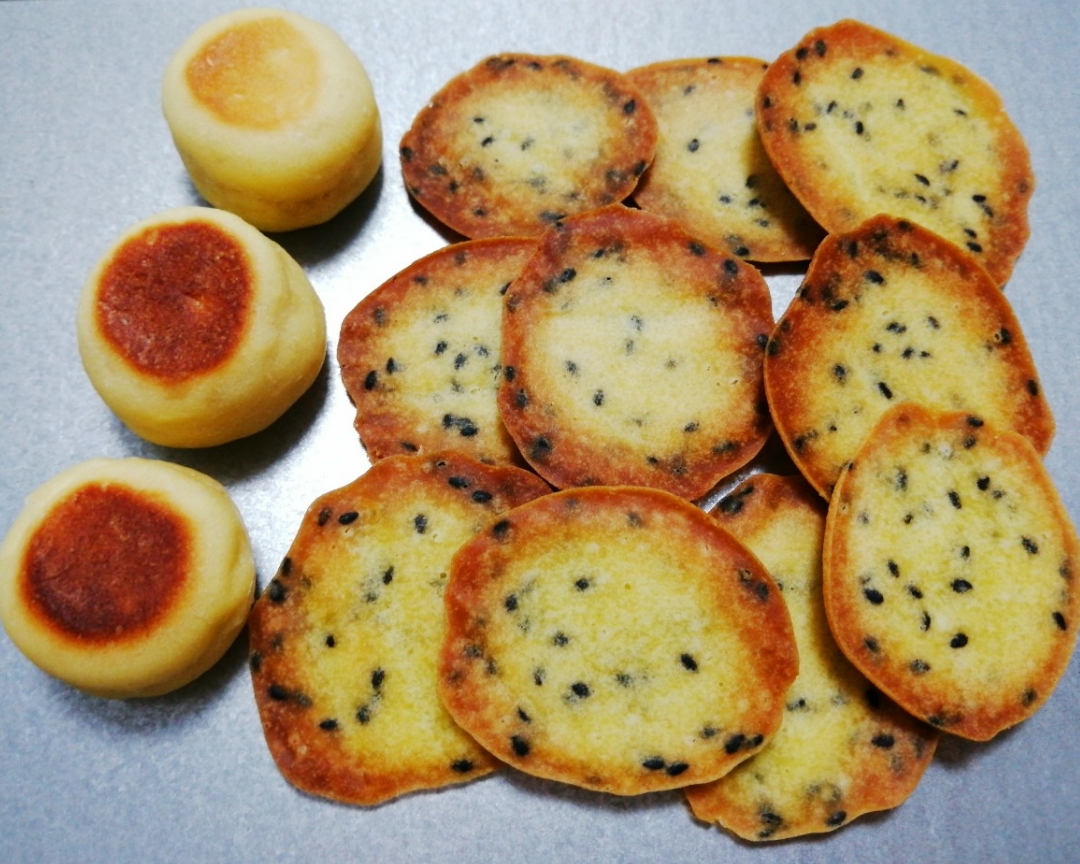 香脆芝麻薄饼~🍪超简单很好吃😋的做法 步骤4