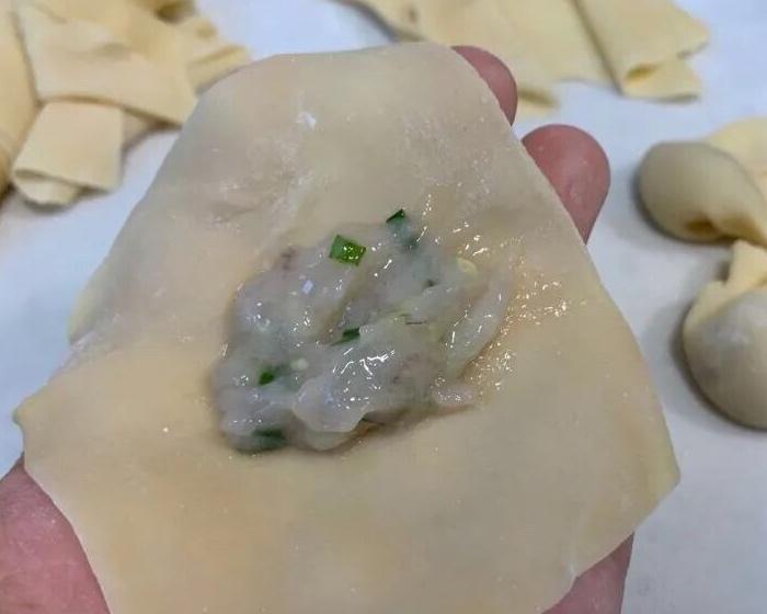 虾肉小馄饨的做法 步骤12