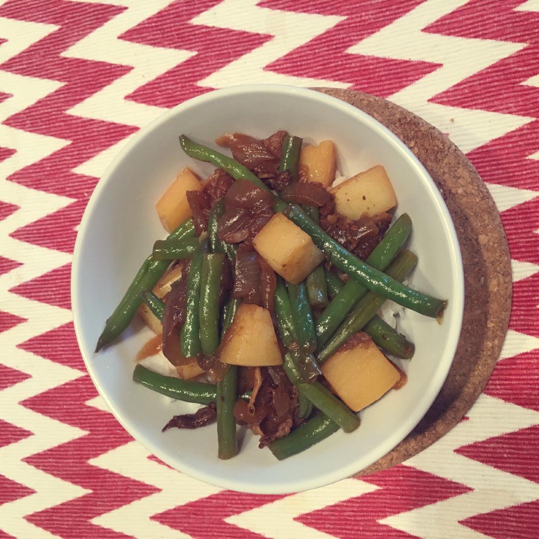土豆炖豆角