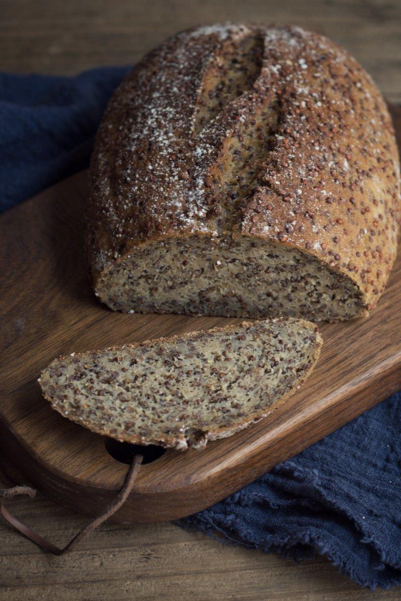 后观音做的天然酵种无麸质红藜麦面包