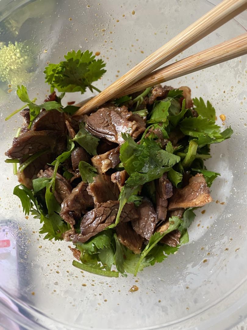 凉拌牛肉