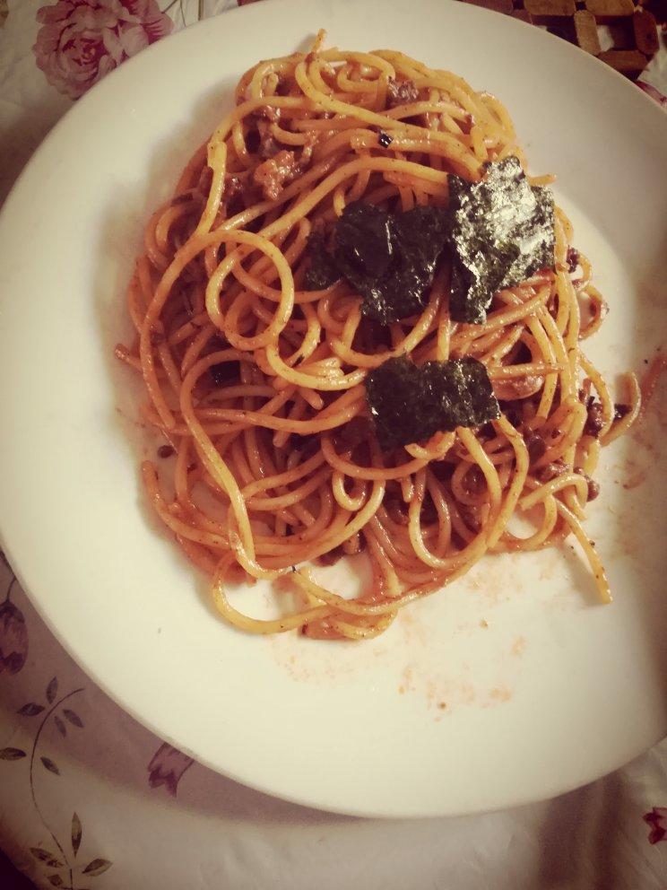 牛肉番茄沙司意大利面