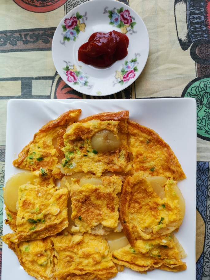 老郑家电饼铛私房菜--西班牙土豆鸡蛋饼