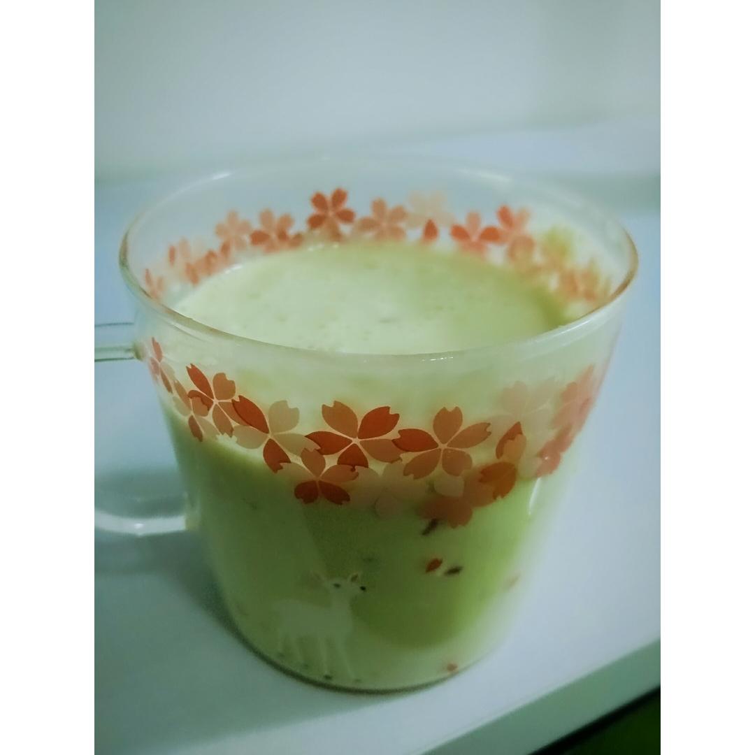 蘋果牛油果奶昔（smoothie