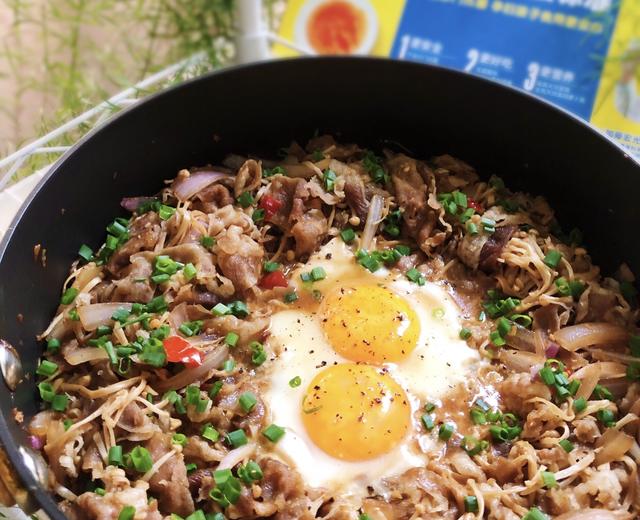 铁板肥牛流心蛋的做法