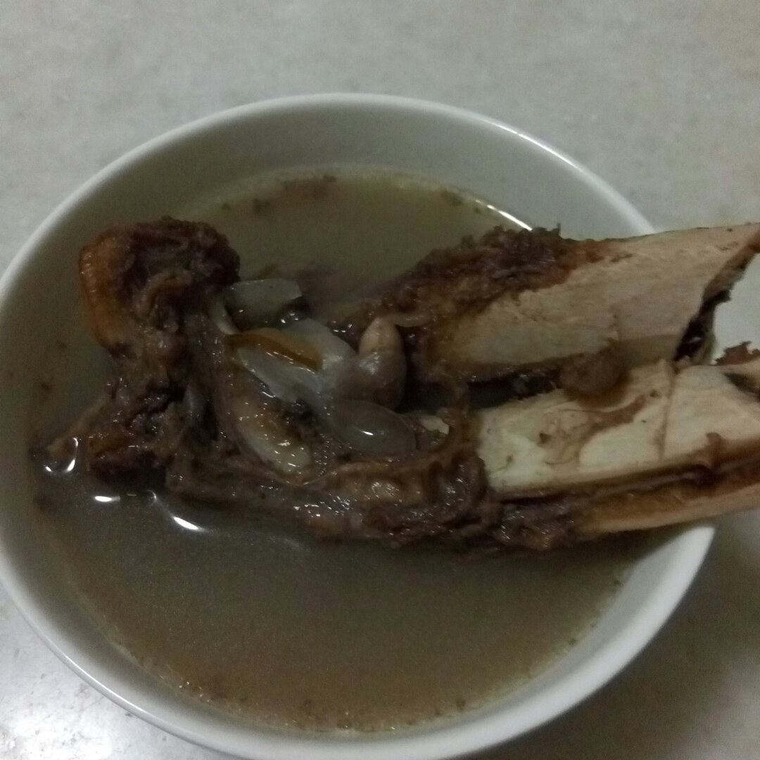 萝卜牛骨汤