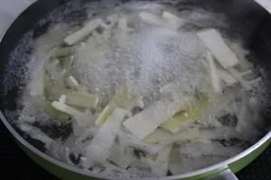 日式蛏子海藻沙拉的做法 步骤3