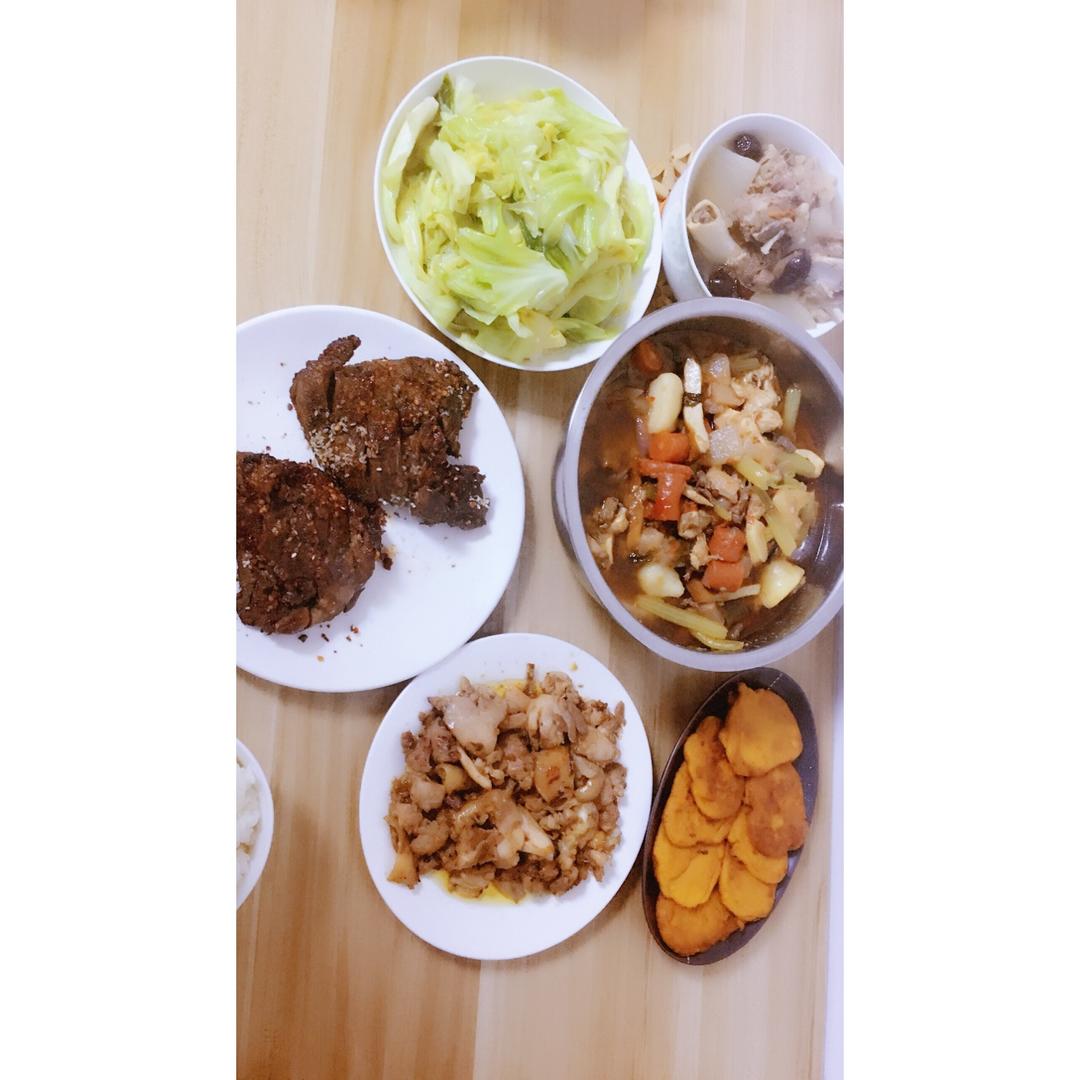孜然酱香烤羊腿
