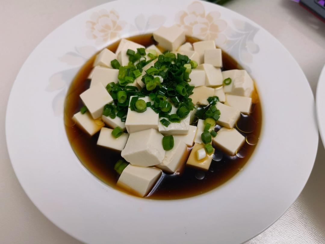 快手简易小葱拌豆腐